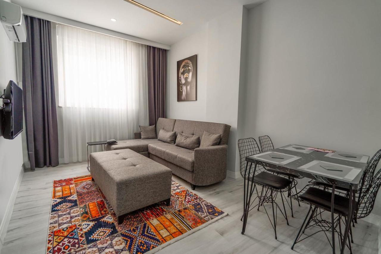 アンタルヤCharming And Central Flat Near Beach In Muratpasaアパートメント エクステリア 写真
