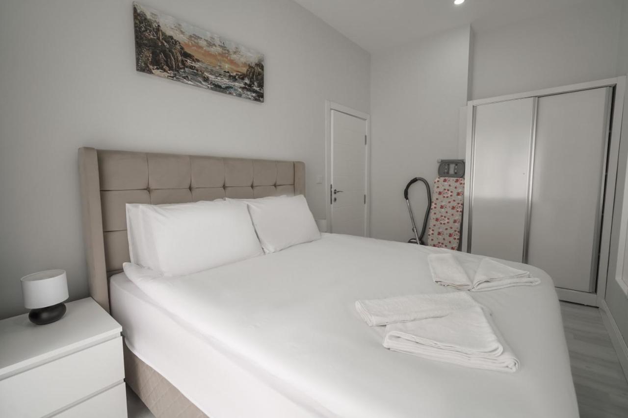 アンタルヤCharming And Central Flat Near Beach In Muratpasaアパートメント エクステリア 写真